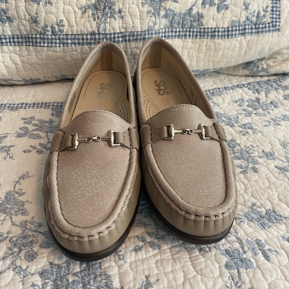 SAS Metro Slip On Loafer Taupe/Champagne Size 8.5 Made in USA - Picture 3 of 9